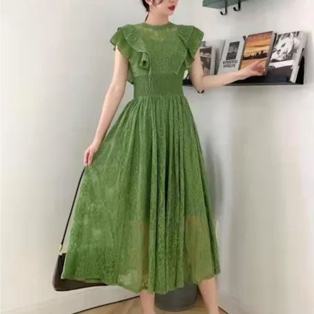 Elegant Green Lace Dress
